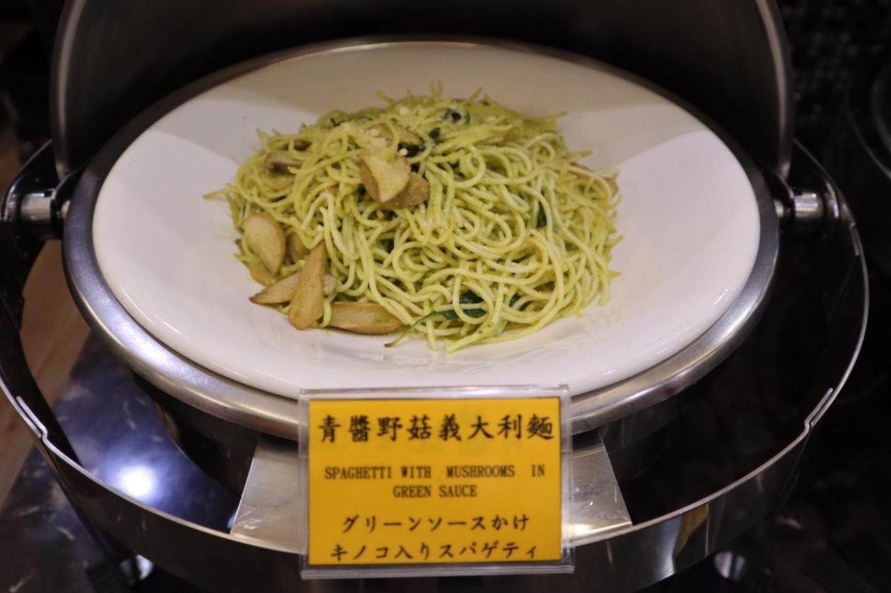 Shinkansen Grand Hotel Тайджун Екстериор снимка